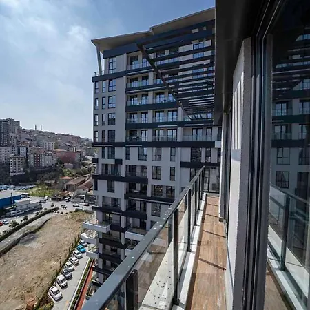 A Modern New Furnished Residence Apartment Istanbul