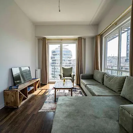 Apartment A Modern New Furnished Residence